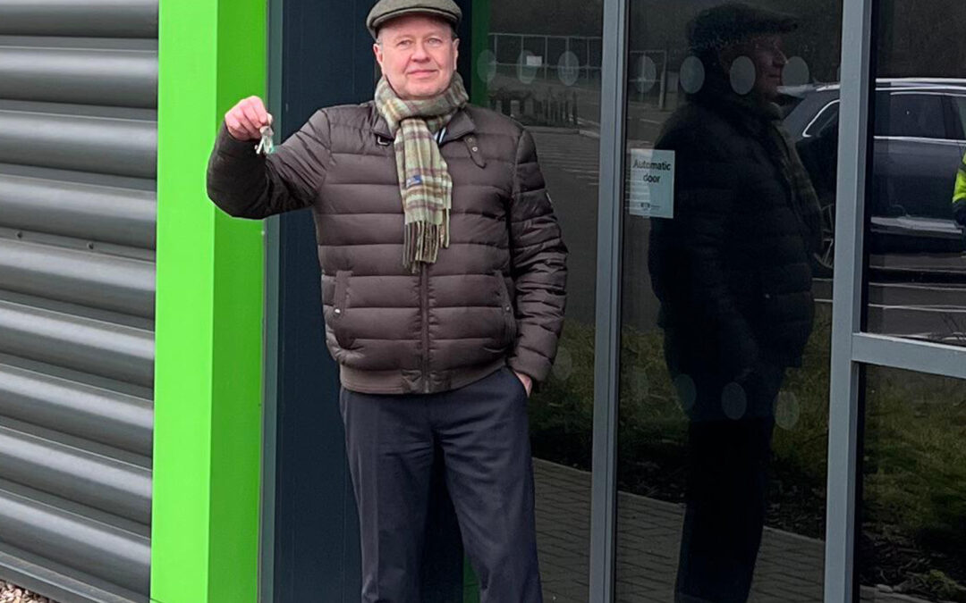 Crestchic erweitert seine Fertigungskapazitäten im Vereinigten Königreich durch einen neuen Standort in den Midlands.